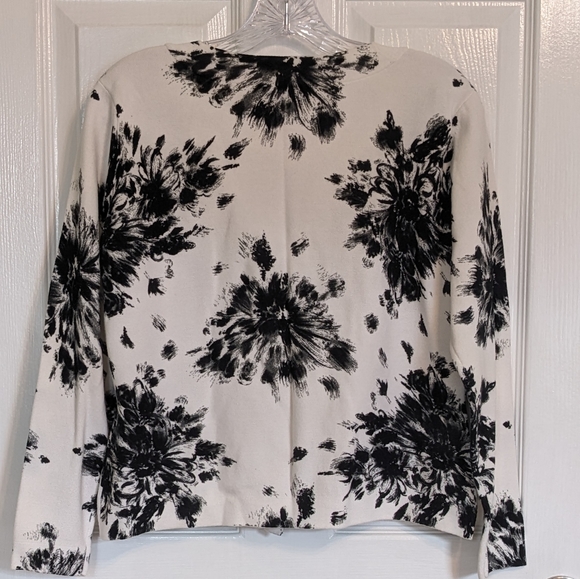 Talbots Petite Cardigan Black and White Floral Size SP - Picture 11 of 14